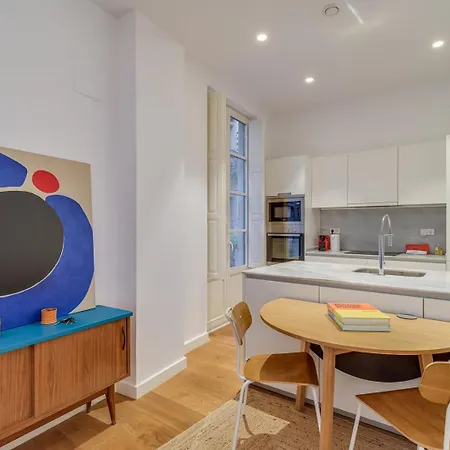 Guest Ready - Modern By Port Apartment *