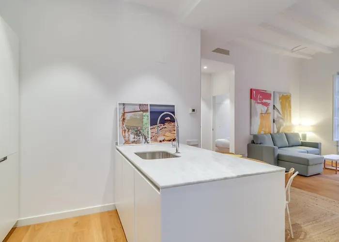 Guest Ready - Modern By Port Apartment *